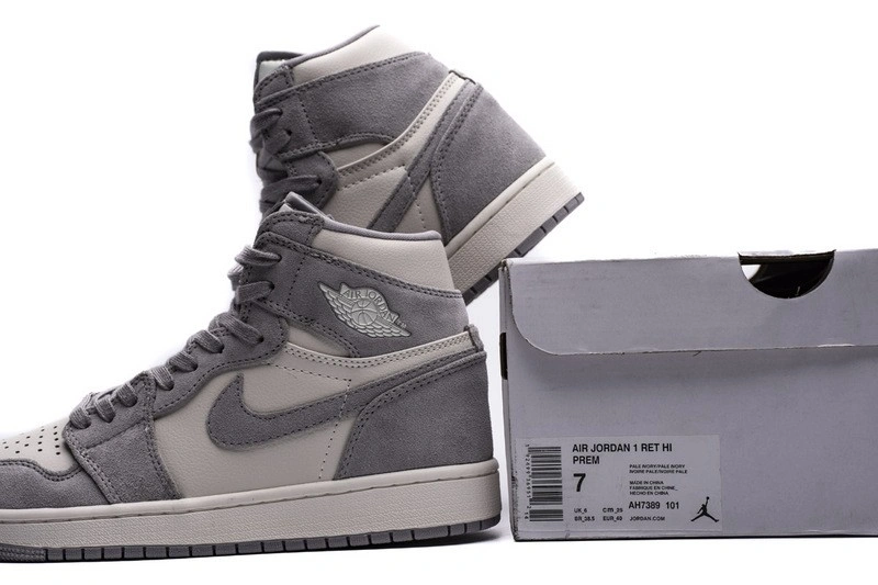 air Jordan 1 Retro High Pale Ivory (W)   AH7389-101