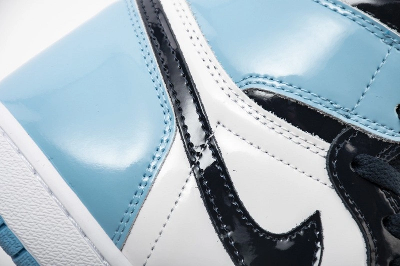 air Jordan 1 Retro High UNC Patent  CD0461-401