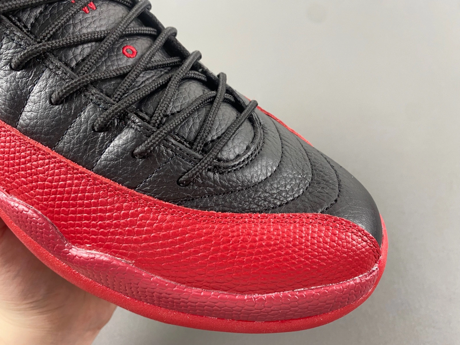 air Jordan 12 Retro Flu Game (2016)  130690-002