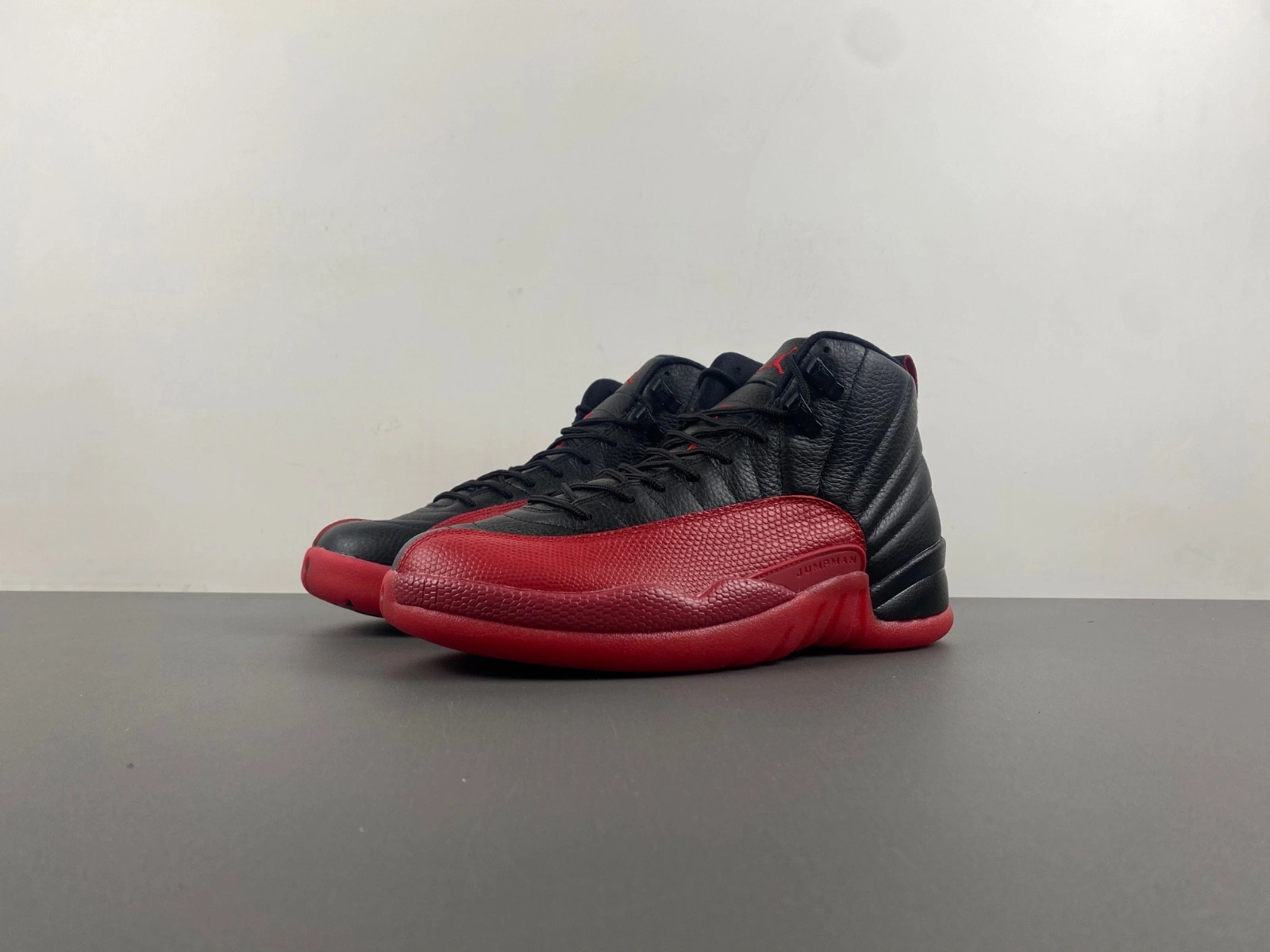 air Jordan 12 Retro Flu Game (2016)  130690-002