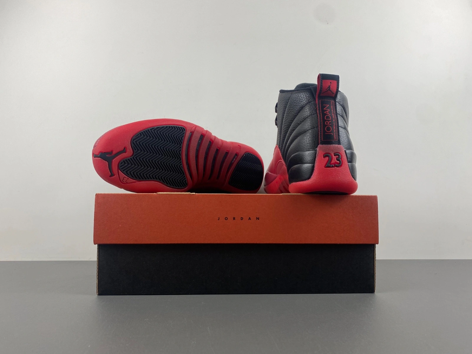 air Jordan 12 Retro Flu Game (2016)  130690-002