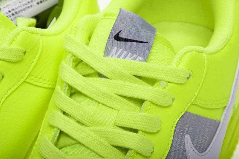 nike Air Force 1 Utility Volt 2 AJ7747-700