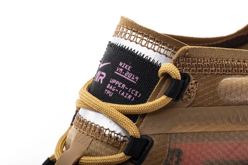 nike Air VaporMax 2019 Club Gold Ember Glow  AR6631-701