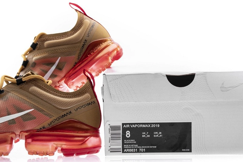 nike Air VaporMax 2019 Club Gold Ember Glow  AR6631-701
