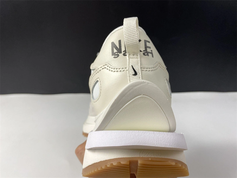 sacai x Nike VaporWaffle 3.0   DD1875-100