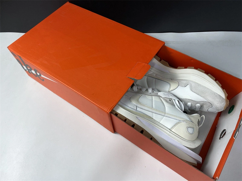 sacai x Nike VaporWaffle 3.0   DD1875-100