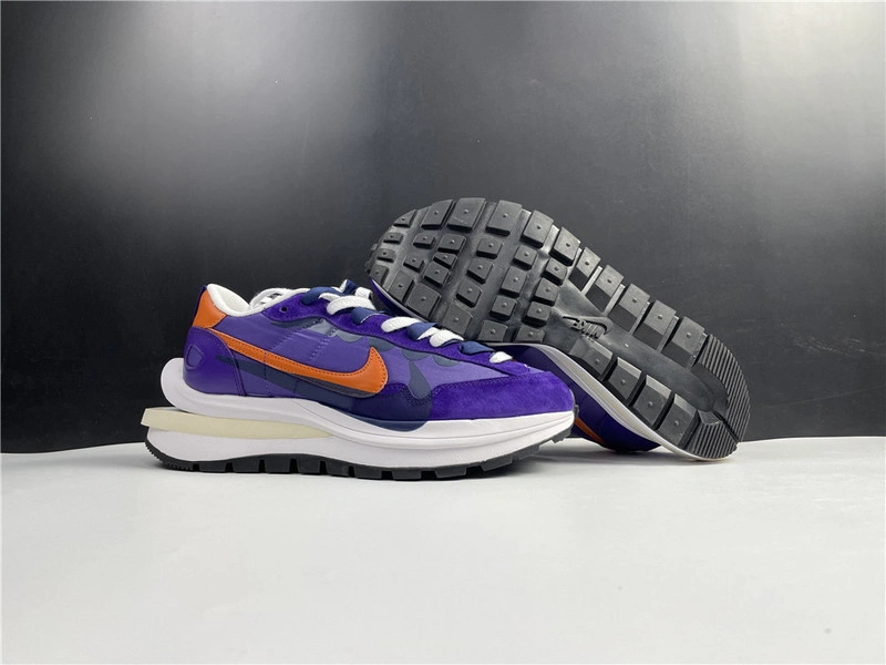 sacai x Nike VaporWaffle 3.0   DD1875-500