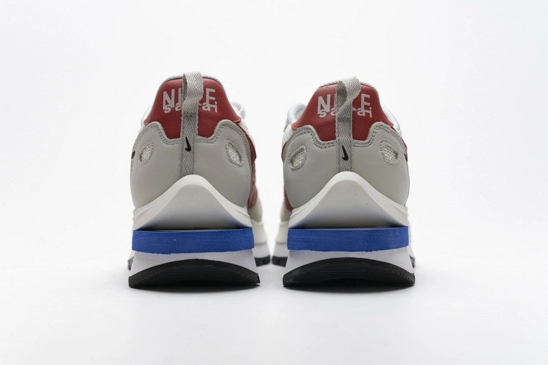 sacai x Nike VaporWaffle 3.0  CV1363-100