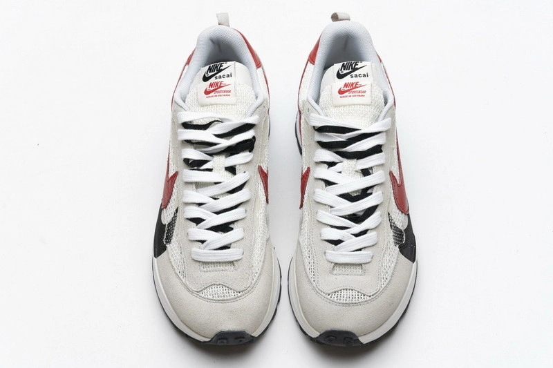 sacai x Nike VaporWaffle 3.0  CV1363-100