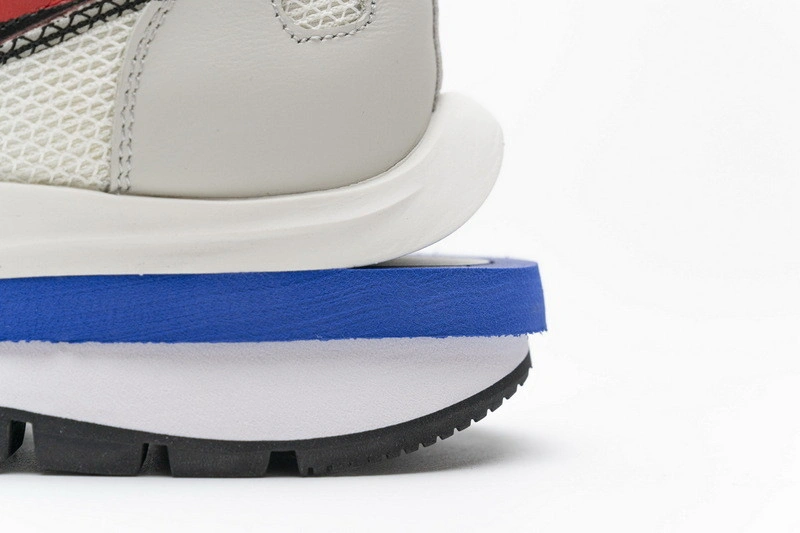 sacai x Nike VaporWaffle 3.0  CV1363-100