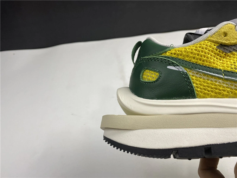 sacai x Nike VaporWaffle “Tour Yellow”  CV1363-700