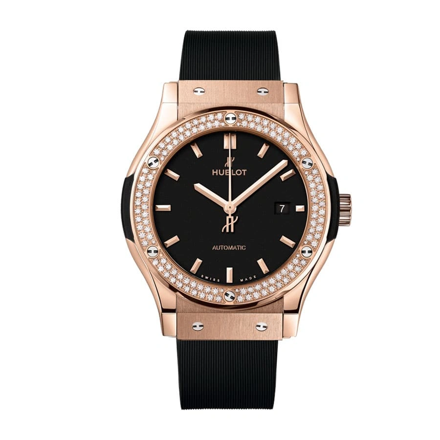 The Art of Precision: A Luxury Watch Shop Journey