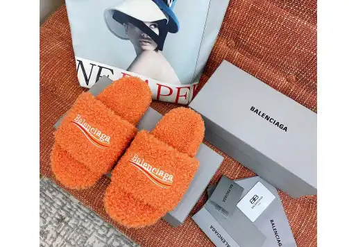 Balenciaga Furry Slide