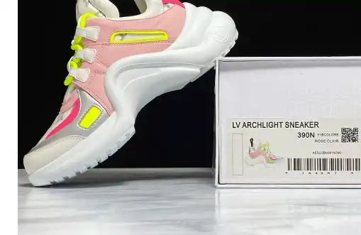 LV ARCHLIGHT SNEAKER