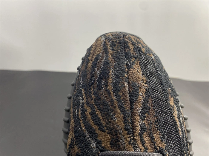 ADIDAS  Yeezy Boost 350 V2 MX Rock GW3774