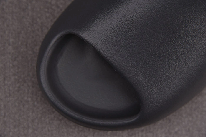 ADIDAS YEEZY SLIDE Onyx HQ6448