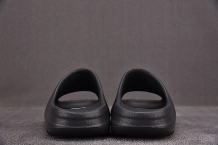 ADIDAS YEEZY SLIDE Onyx HQ6448