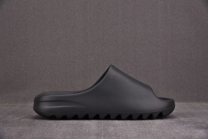 ADIDAS YEEZY SLIDE Onyx HQ6448