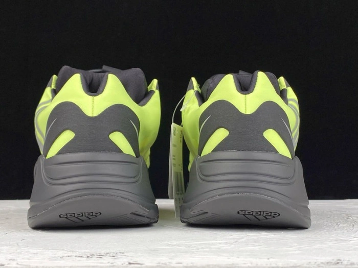 ADIDAS Yeezy Boost 700 MNVN Phosphor  FY3727