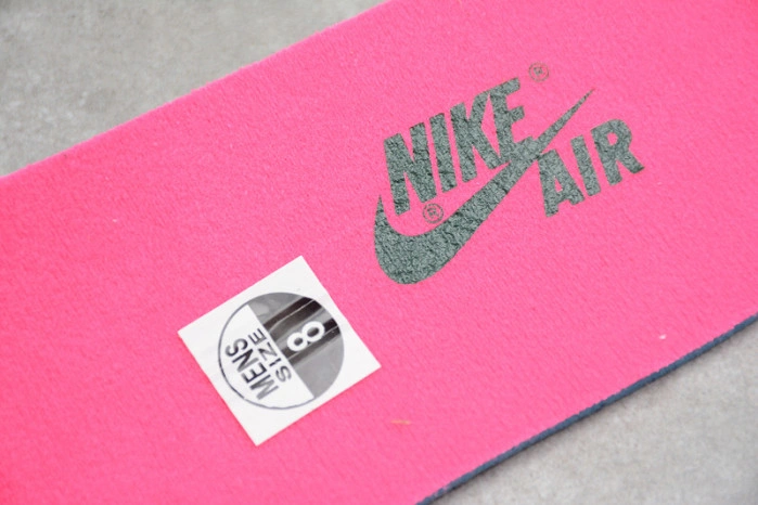 AIR JORDAN 1 RETRO HIGH BLACK CRIMSON TINT 555088-081