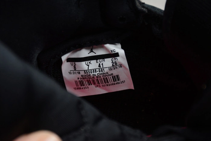 AIR JORDAN 1 RETRO HIGH BLACK CRIMSON TINT 555088-081