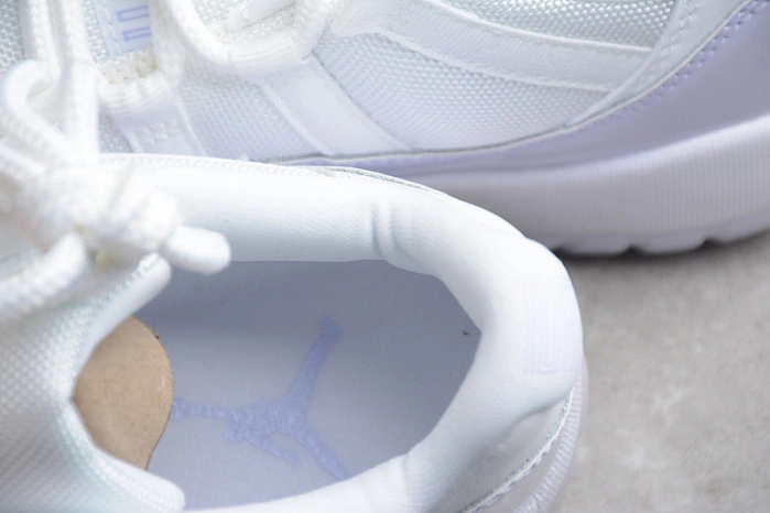AIR JORDAN 11 RETRO LOW " PURE VIOLET " AH7860-101