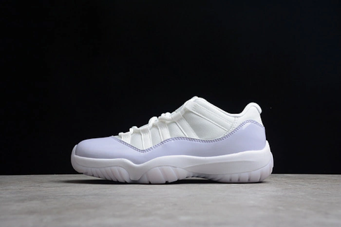 AIR JORDAN 11 RETRO LOW " PURE VIOLET " AH7860-101