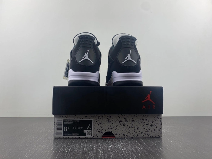 AIR JORDAN 4 RETRO WHITE THUNDER  FQ8135-001