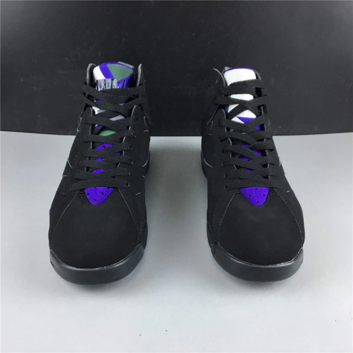 AIR JORDAN 7 RETRO RAY ALLEN BUCKS 304775-053