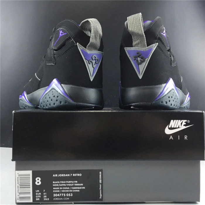 AIR JORDAN 7 RETRO RAY ALLEN BUCKS 304775-053