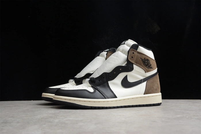 AIR Jordan 1 Retro High Dark Mocha 555088-105