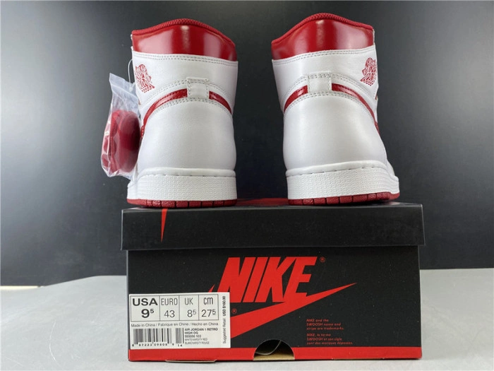 AIR Jordan 1 Retro Metallic Red (2017) 555088-103