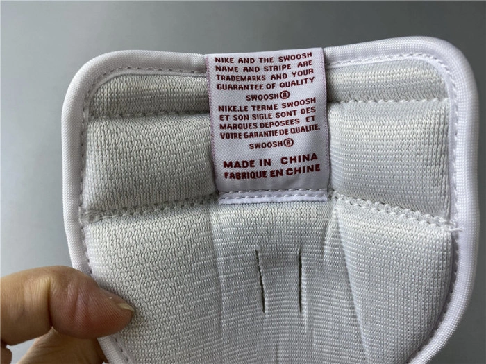 AIR Jordan 1 Retro Metallic Red (2017) 555088-103
