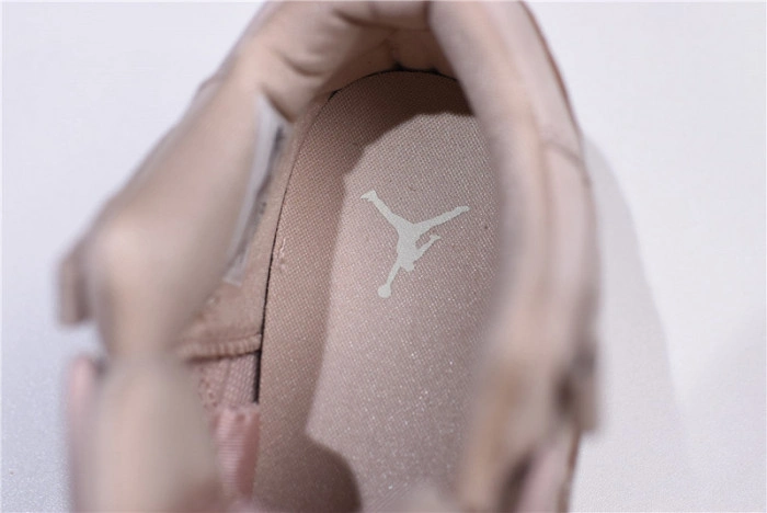 AIR Jordan 11 Retro 'Rose Gold' Womens AH7860-105