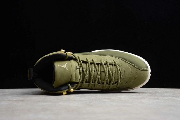 AIR Jordan 12 Retro 'Class of 2003'  130690-301