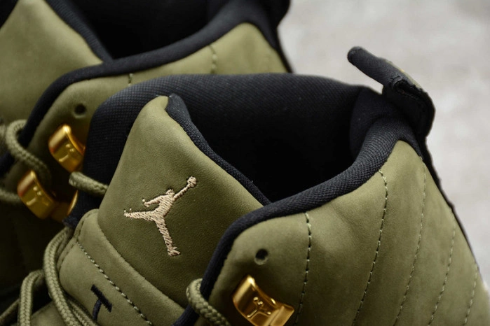 AIR Jordan 12 Retro 'Class of 2003'  130690-301