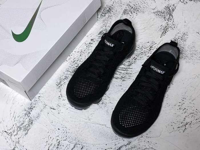 AIR VAPORMAX 2 BLACK WHITE 942842-001
