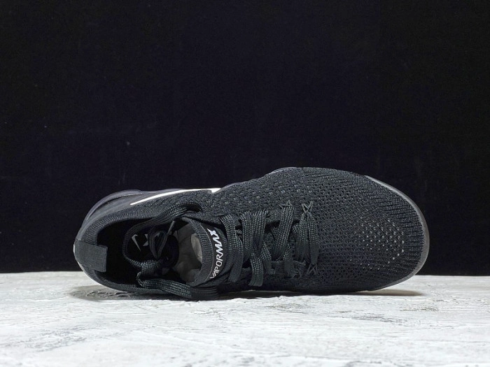 AIR VAPORMAX 2 BLACK WHITE 942842-001