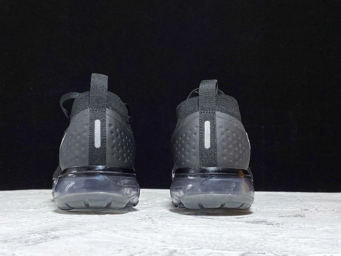 AIR VAPORMAX 2 BLACK WHITE 942842-001