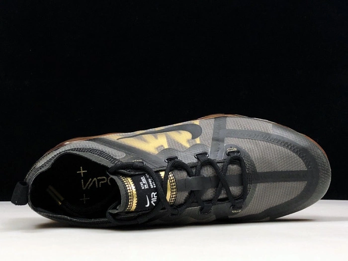 AIR VAPORMAX 2019 BLACK METALLIC GOLD AR6631-002