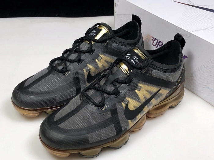 AIR VAPORMAX 2019 BLACK METALLIC GOLD AR6631-002