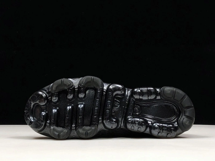 AIR VAPORMAX FLYKNIT 3.0 TRIPLE BLACK AJ6900-004