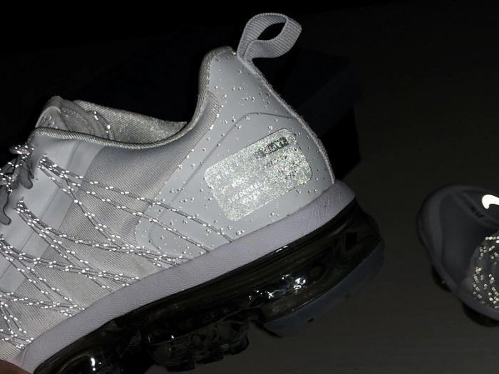 AIR VAPORMAX RUN UTILITY WHITE REFLECT SILVER (W) AQ8811-100