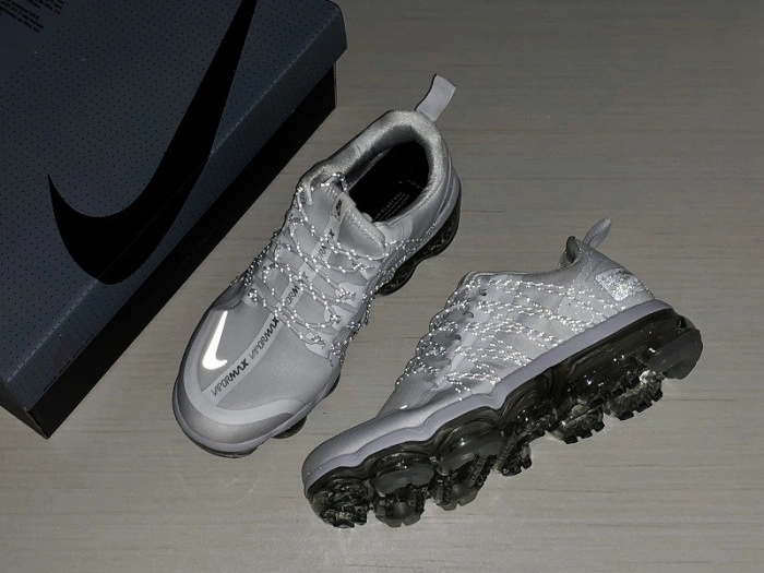 AIR VAPORMAX RUN UTILITY WHITE REFLECT SILVER (W) AQ8811-100