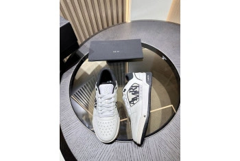 AMIRI CLASSIC SNEAKERS