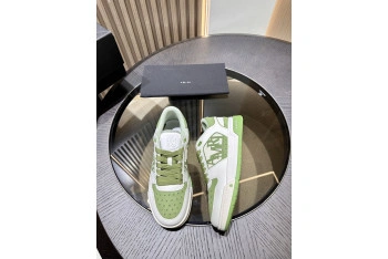 AMIRI CLASSIC SNEAKERS