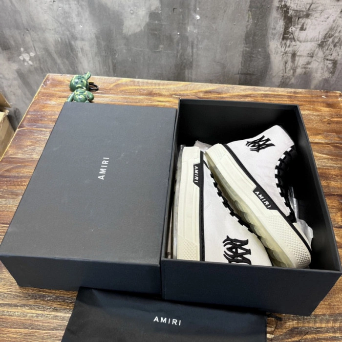 AMIRI STARS SNEAKERS