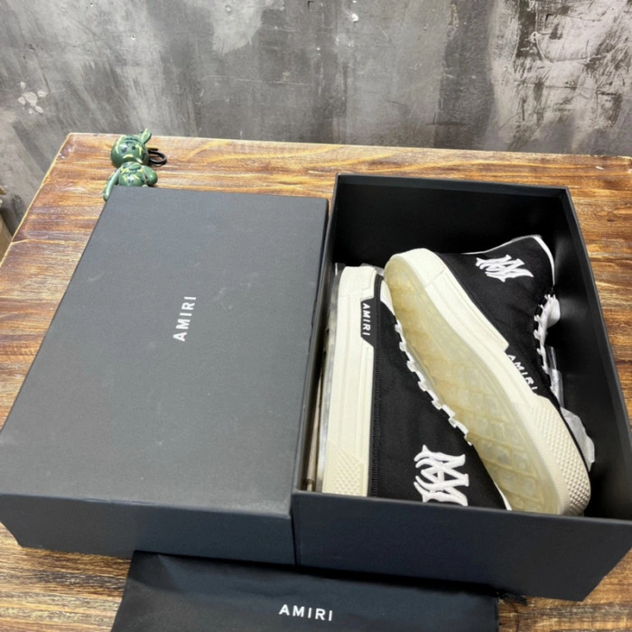 AMIRI STARS SNEAKERS