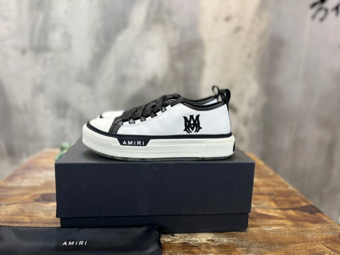 AMIRI STARS SNEAKERS