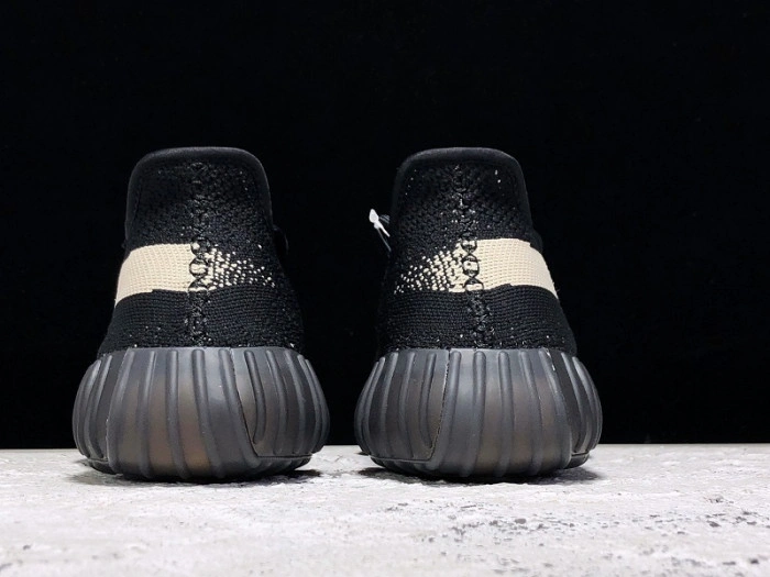 Adidas  Boost 350 V2 Oreo BY1604